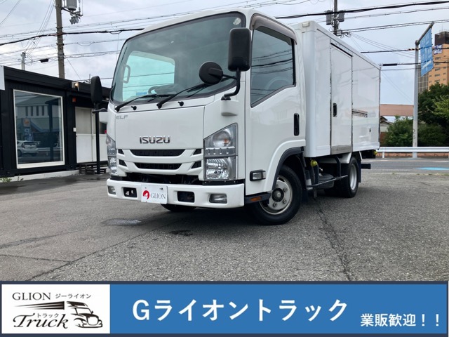 Isuzu Elf 1