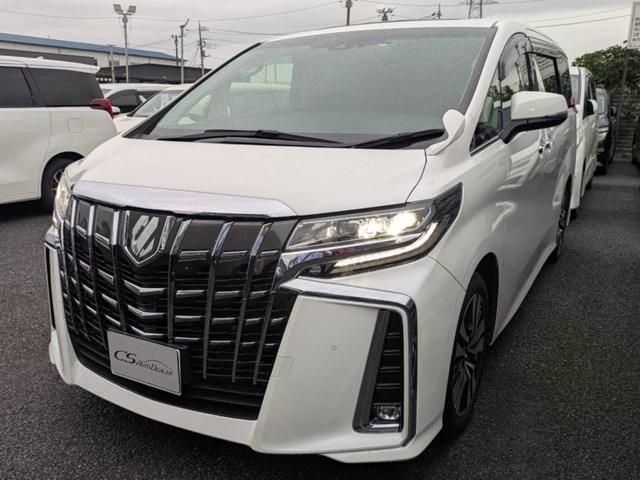 Toyota Alphard 1