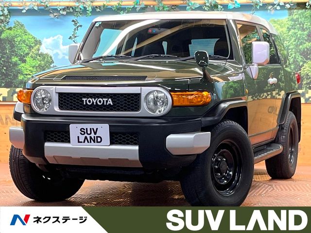 Toyota FJ Cruiser 2