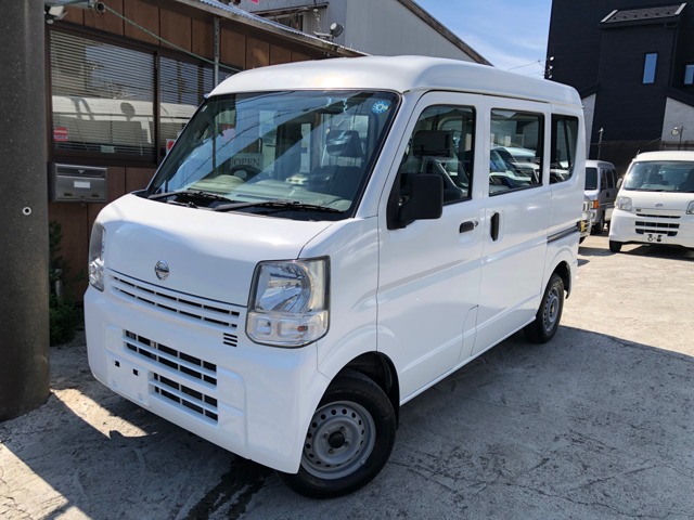 Nissan NV100 Clipper 1