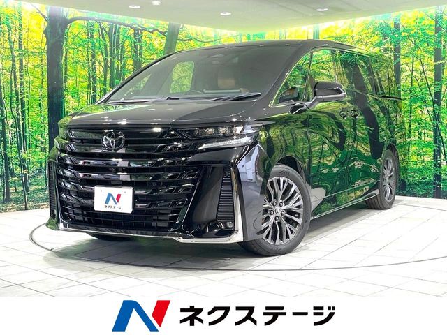 Toyota Vellfire 2