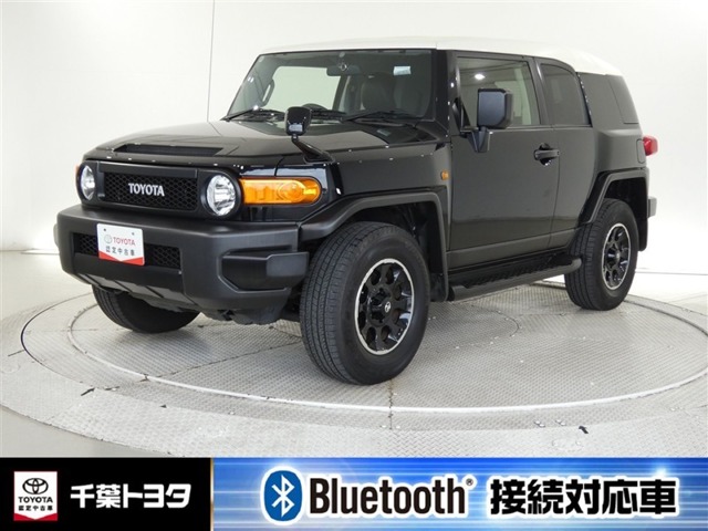 Toyota FJ Cruiser 2