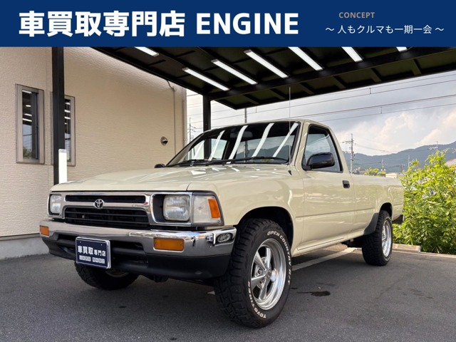 Toyota Hilux 1