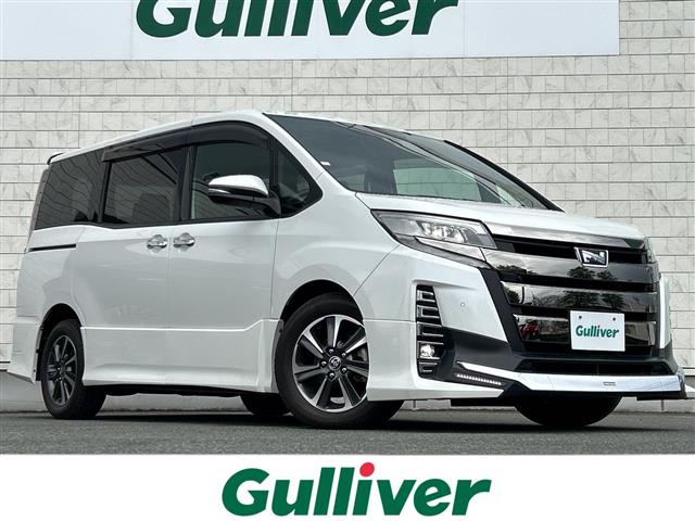 Toyota Noah 1