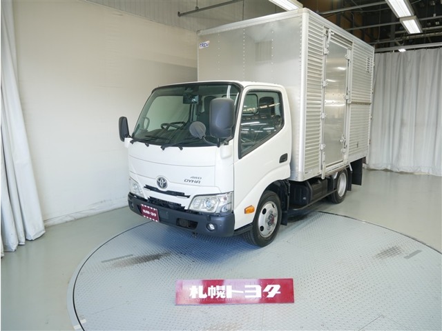 Toyota Dyna 1