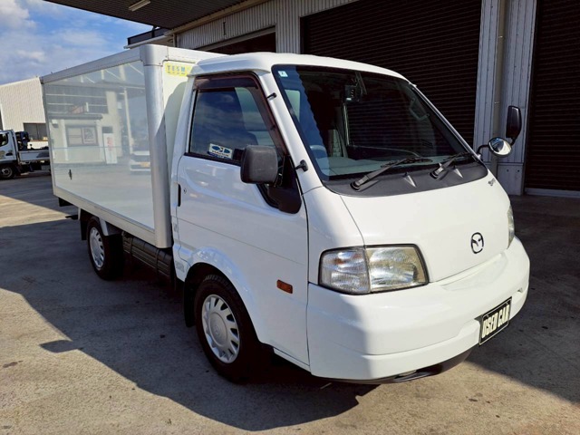 2016 Mazda Bongo Truck