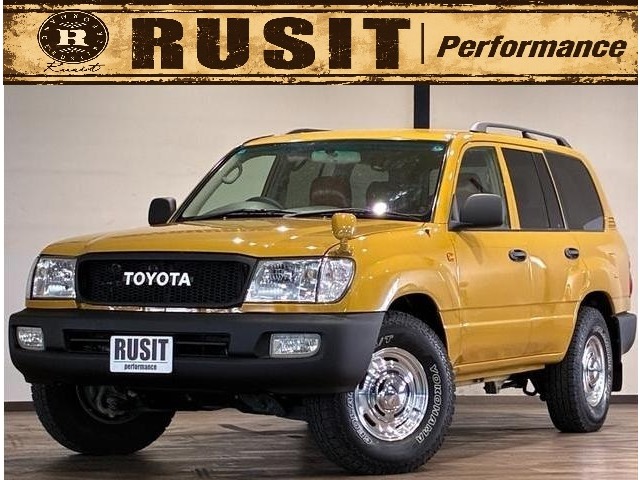 Toyota Land Cruiser 100 2