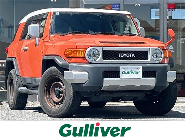 Toyota FJ Cruiser 2