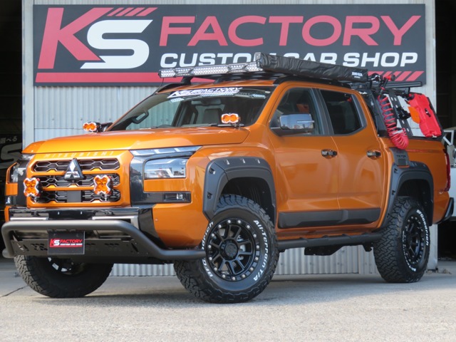Mitsubishi Triton 2