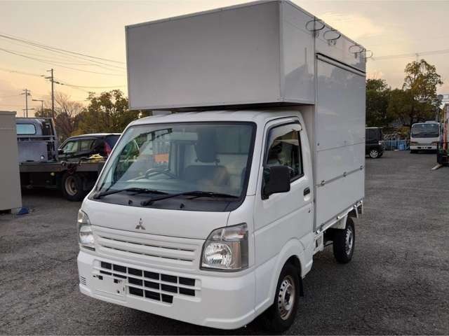 2014 Mitsubishi Minicab Truck