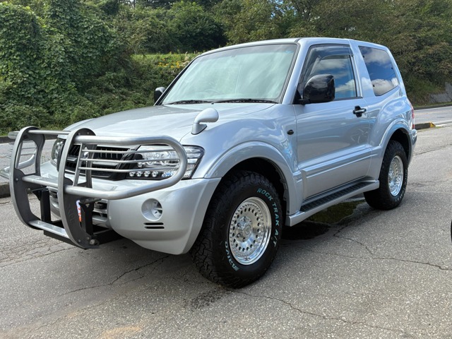2003 Mitsubishi Pajero