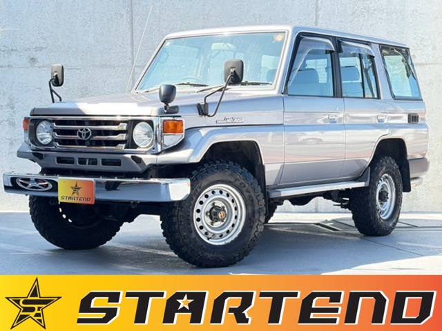 Toyota Land Cruiser 70 2