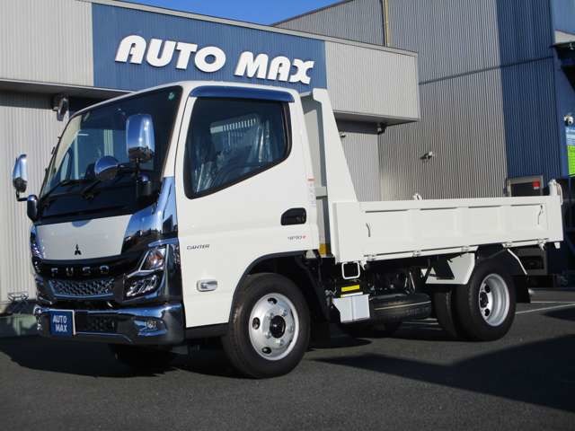 Mitsubishi Fuso Canter 1