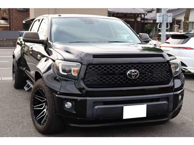 Toyota Tundra 1