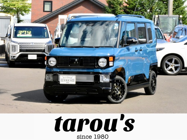 Mitsubishi Delica Mini 1