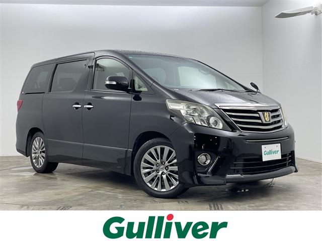 Toyota Alphard 1