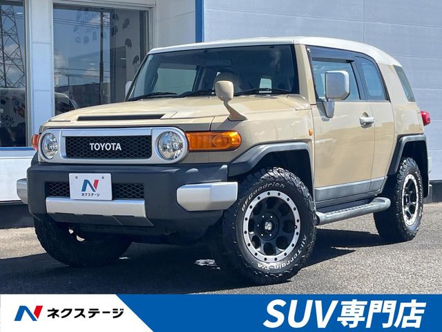 Toyota FJ Cruiser 1