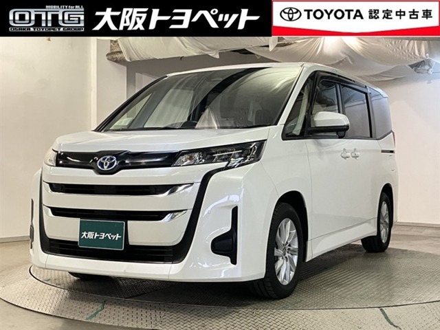 Toyota Noah 1