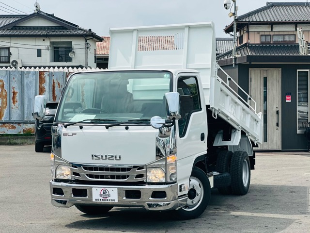 2013 Isuzu Elf
