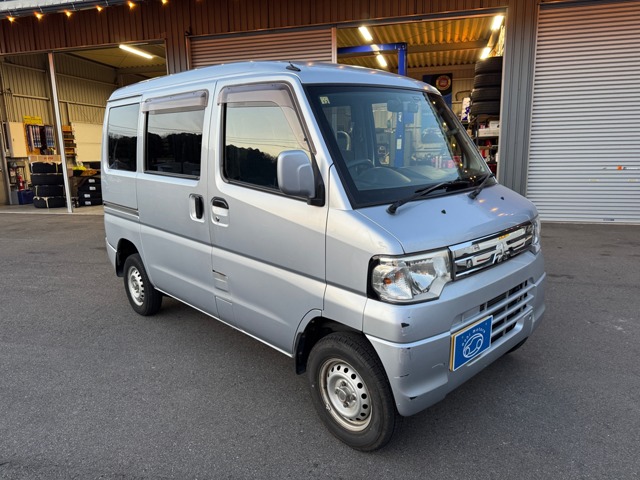 2011 Mitsubishi Minicab MiEV