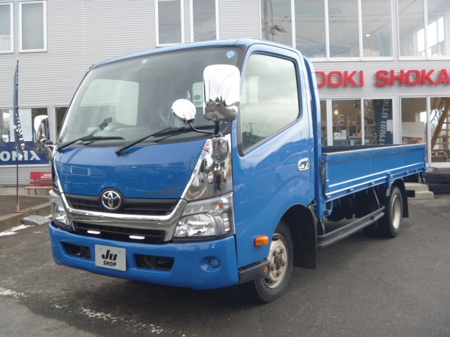 Toyota Toyoace 1