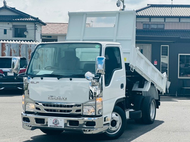 2012 Isuzu Elf