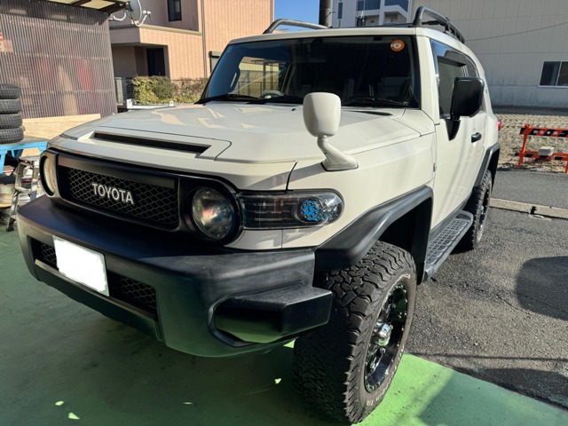 Toyota FJ Cruiser 2