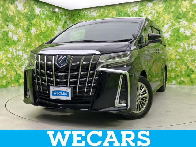 Toyota Alphard 1