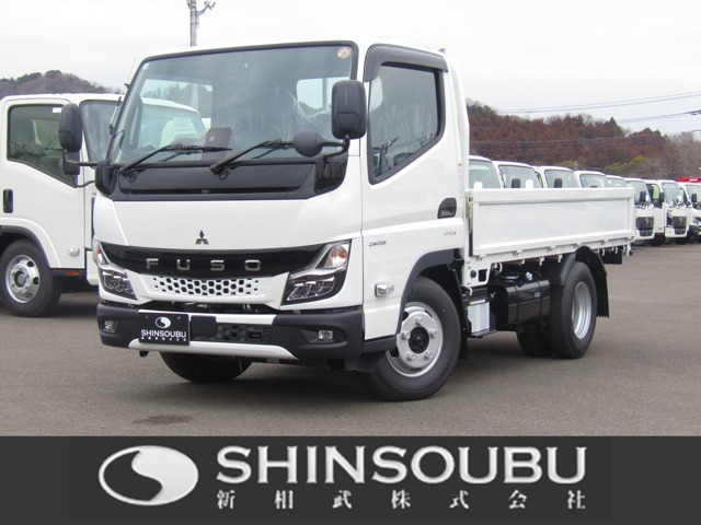 Mitsubishi Fuso Canter 1