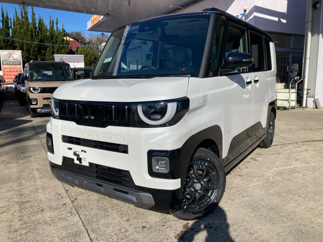2025 Mitsubishi Delica Mini
