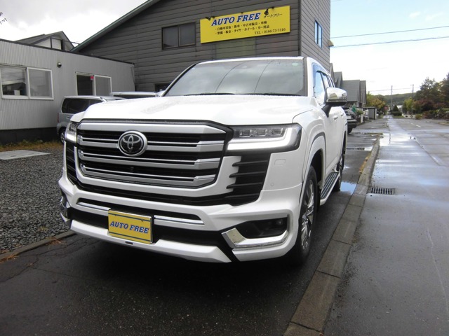 2023 Toyota Land Cruiser 300