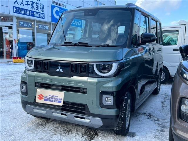 Mitsubishi Delica Mini 1