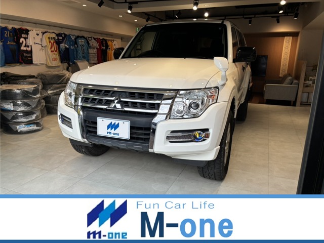 2017 Mitsubishi Pajero