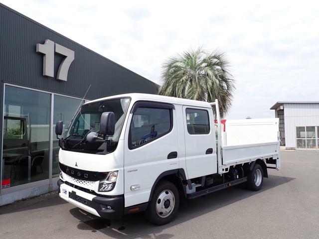 2025 Mitsubishi Fuso Canter