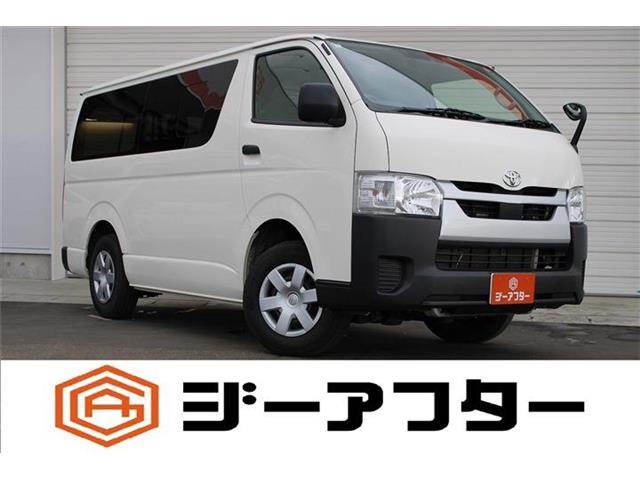 Toyota Hiace Van 2