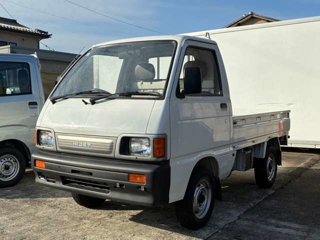 Daihatsu Hijet Pickup 1