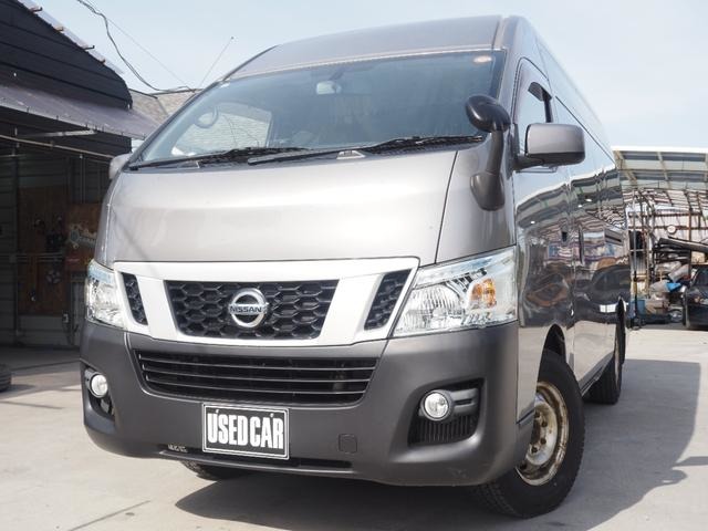 Nissan NV350 Caravan 1