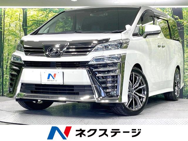 Toyota Vellfire 2