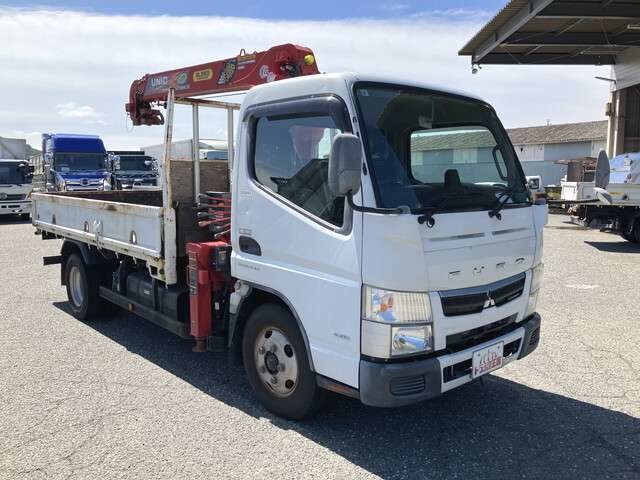 Mitsubishi Fuso Canter 2