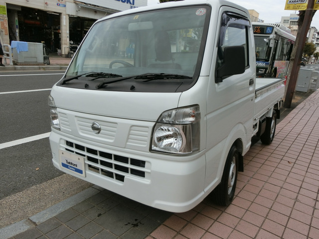 Nissan NT100 Clipper 1