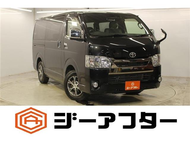Toyota Hiace Van 2
