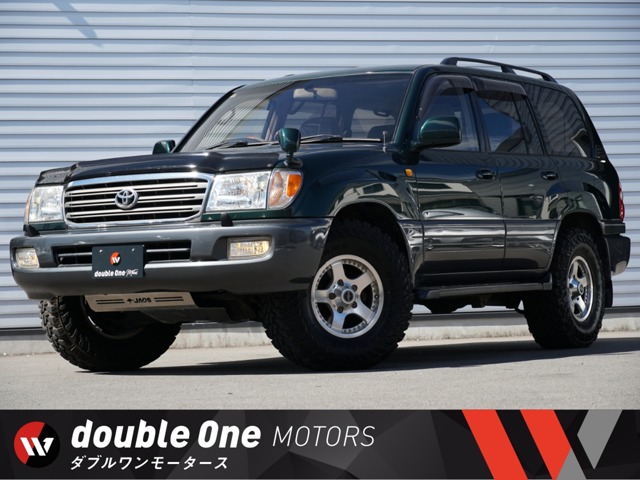 Toyota Land Cruiser 100 2