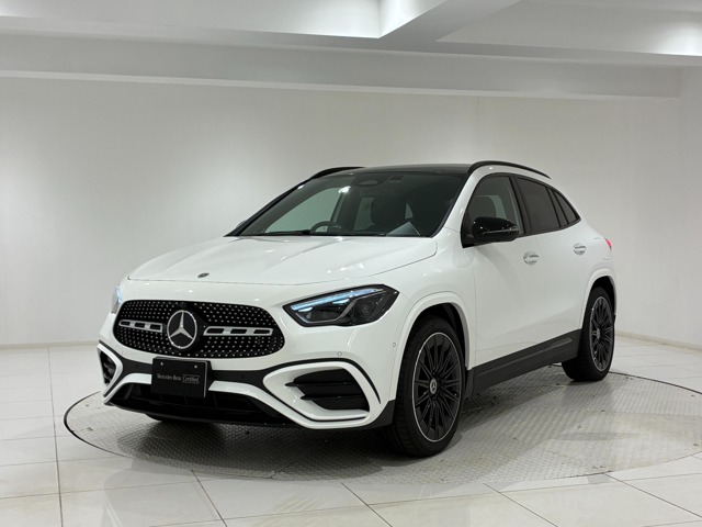 Mercedes-Benz GLA-Class 1