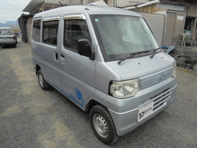 2011 Mitsubishi Minicab MiEV