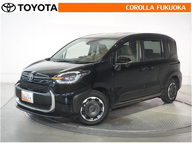 Toyota Sienta 1