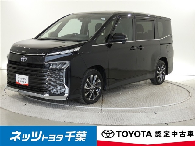 2023 Toyota Voxy