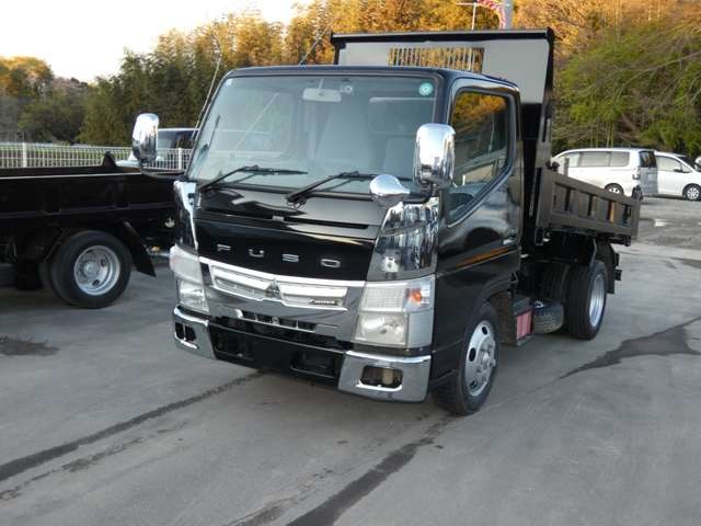 Mitsubishi Fuso Canter 2