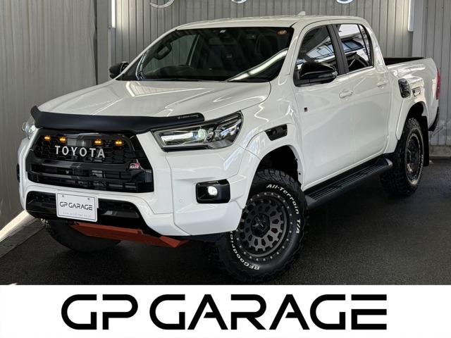Toyota Hilux 1