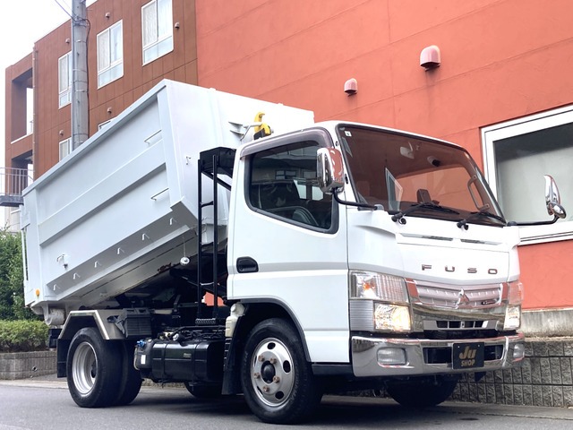 Mitsubishi Fuso Canter 1
