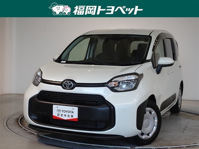 Toyota Sienta 1